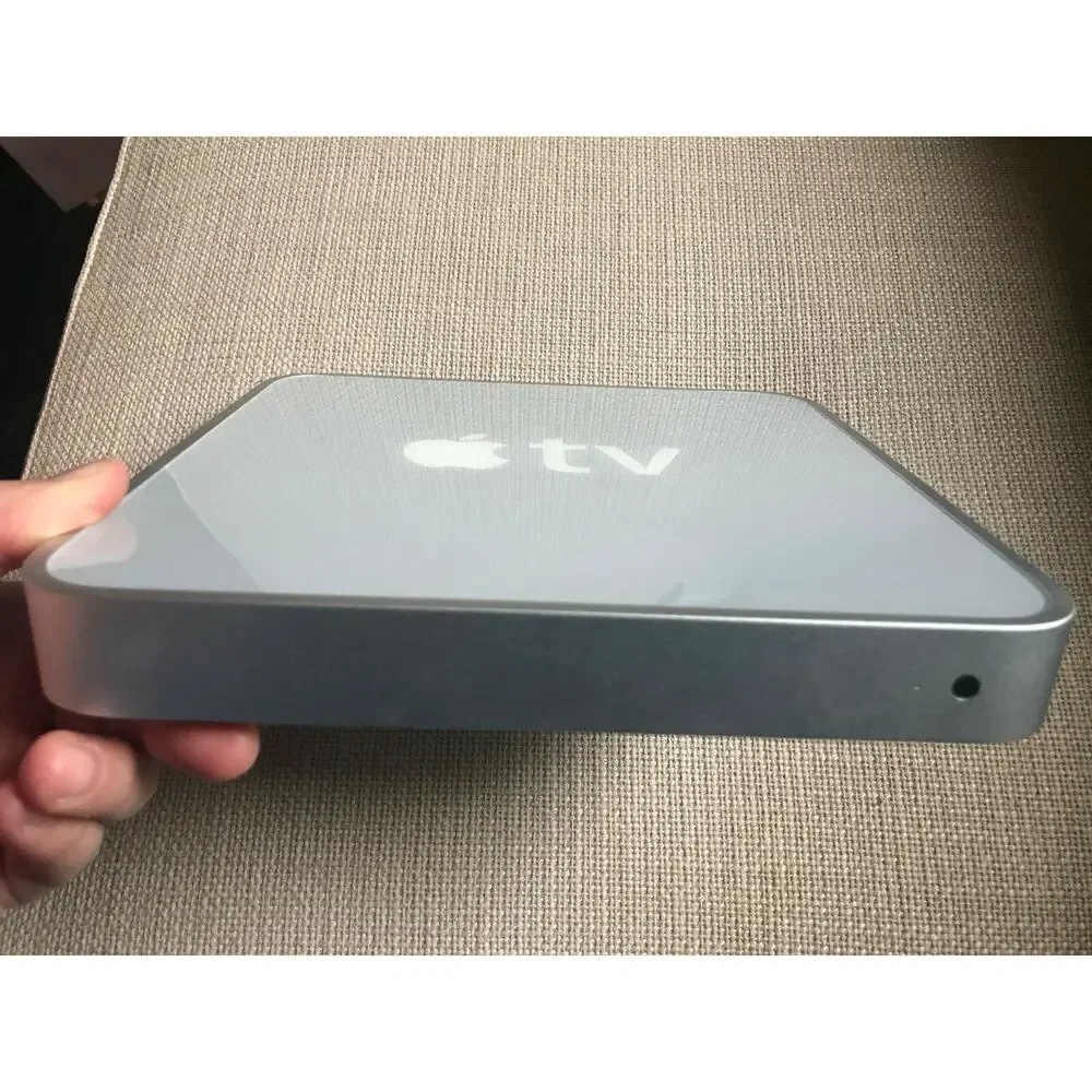Apple TV (1st Generation) 160GB Media Streamer - A1218 No Remote No Plug WORKS